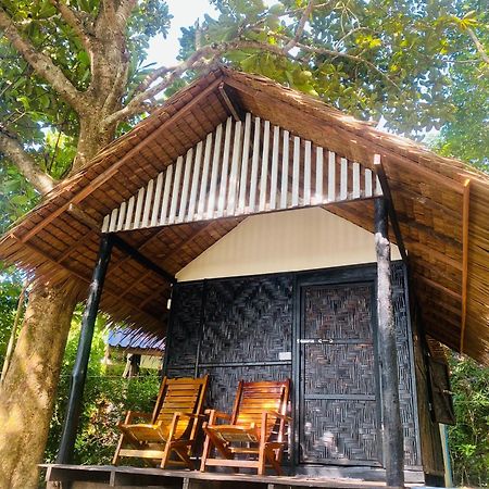 Banana Resort Koh Phayam Luaran gambar