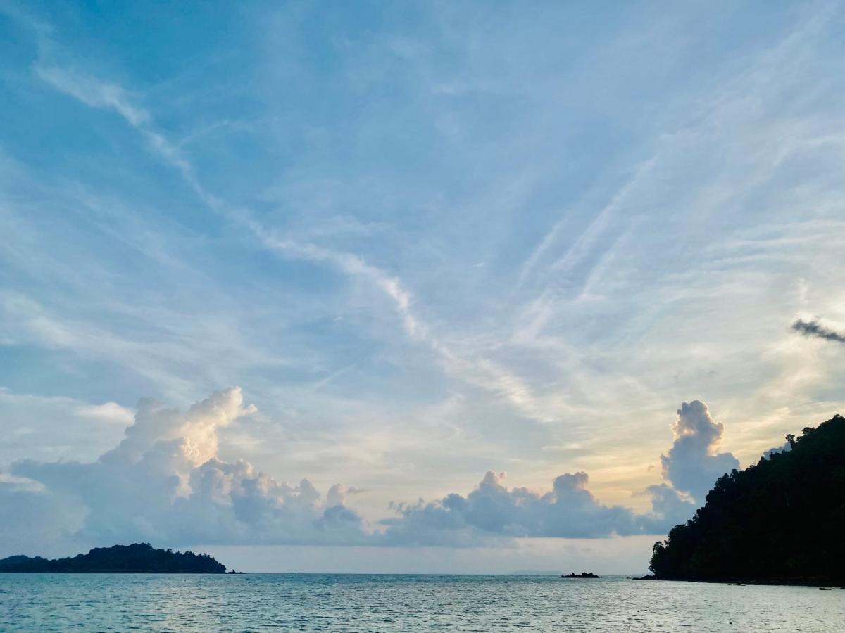 Banana Resort Koh Phayam Luaran gambar