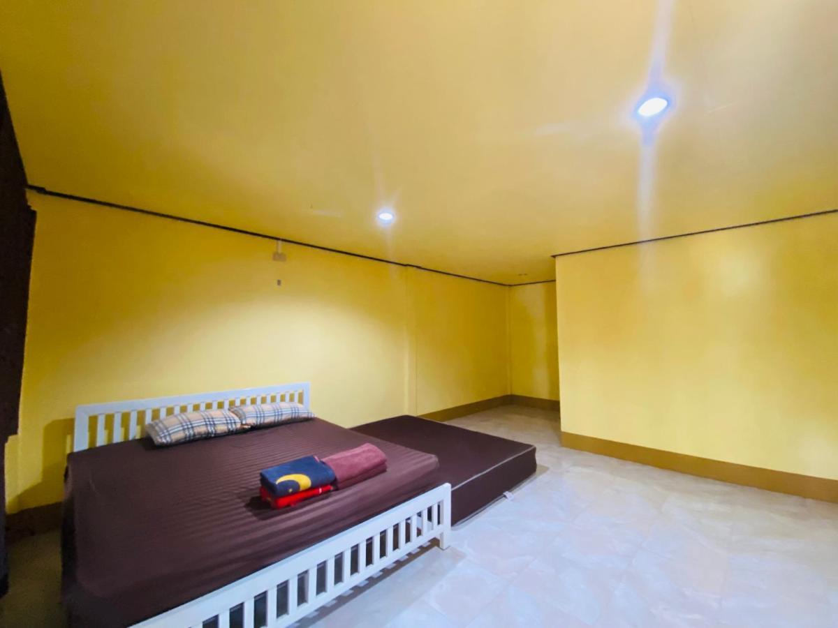 Banana Resort Koh Phayam Luaran gambar